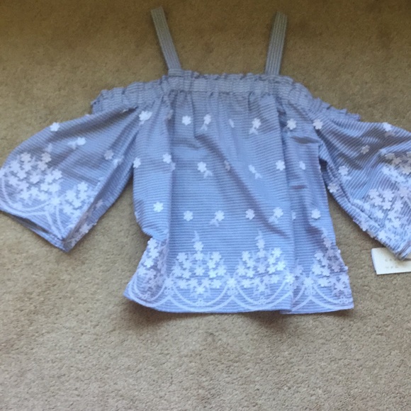 a•n•d eawy shirt from target - Picture 1 of 1